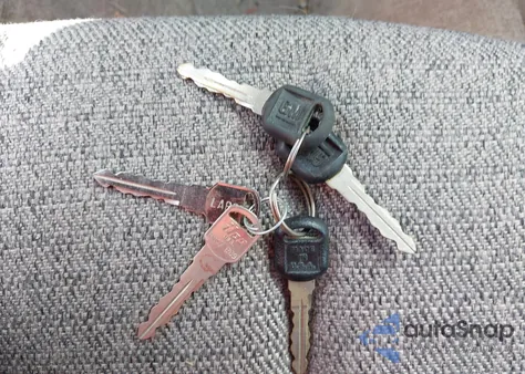 2004 Chevrolet Cavalier из США, поврежденный, VIN 1G1JC52F947165724